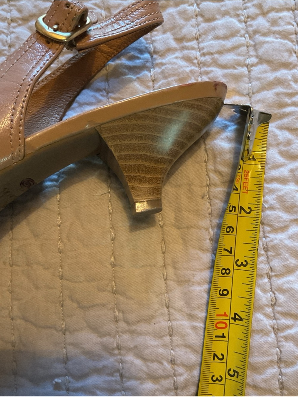Clarks Slingback Pointed-Toe kitten Heel Pumps - Picture 14 of 16